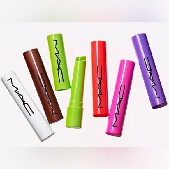 NWT- MAC SQUIRT PLUMPING GLOSS STICK- 3 SHADES TO CHOOSE FROM - Picture 4 of 5